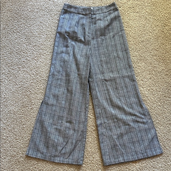 Delphine Pants - High-Rise Wide Leg Plaid Pants - Gray